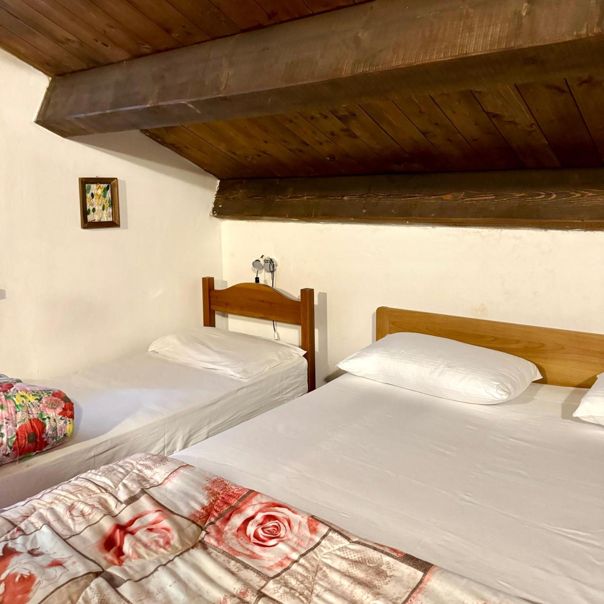 בניו די רומניה Albergo Ristorante Ca Di Veroli מראה חיצוני תמונה